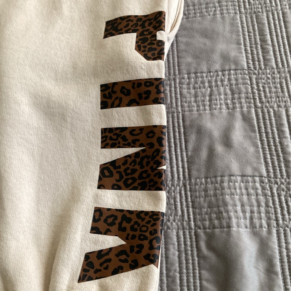 Cream Sweatpants with leopard Lettering - Picture 7 of 7